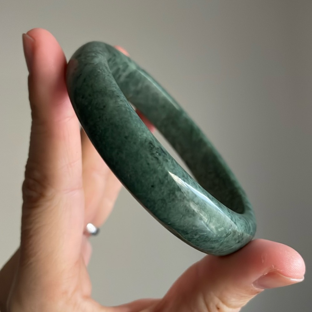 Chinese Jadeite Jade Bangle Bracelet lunar new year year of the horse